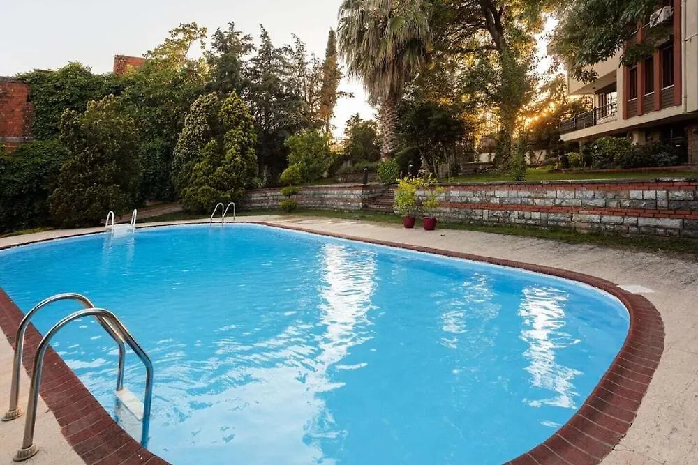Ueskuedar Villa فيلا مطلة على البحر في اسكودار Provincia di Provincia di Istanbul 0*,  Turchia