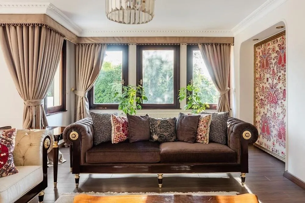 Ueskuedar Villa فيلا مطلة على البحر في اسكودار Istanbul Turkiet